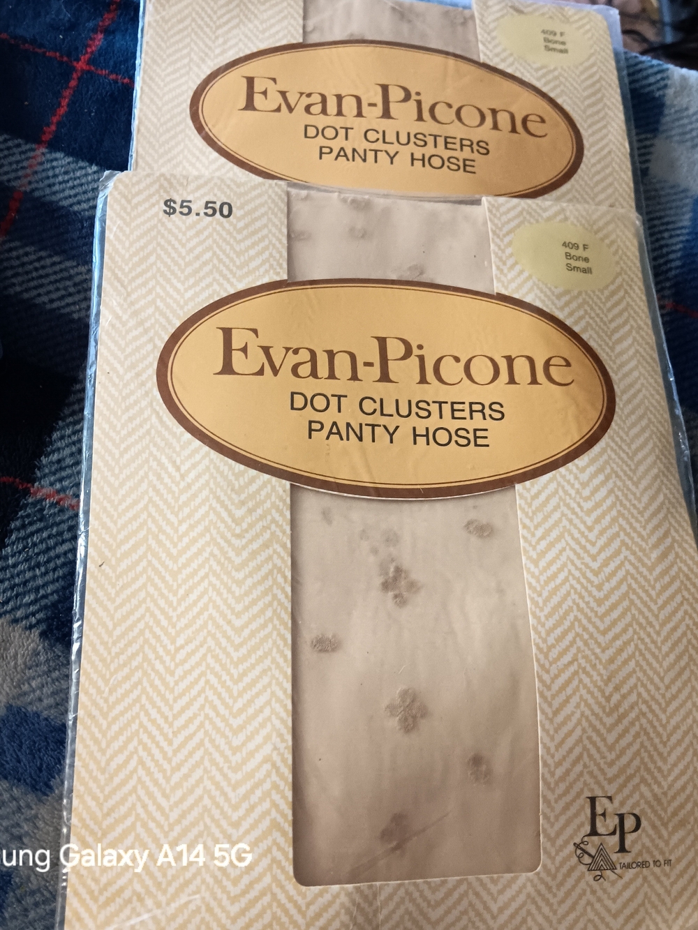 Evan-Picone Cream Dot Clusters Panty Hose Average 2 Pair Vintage